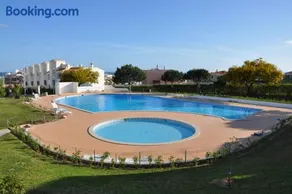 Apt com piscina em Alporchinhos - Image 3