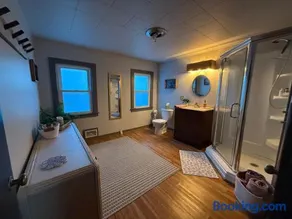 Cozy Keene Retreat - Walk To Downtown! - Image 5