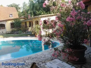 Mediterrán Apartmanház Szántód - Image 2