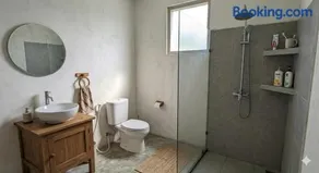 Estes home - Image 2