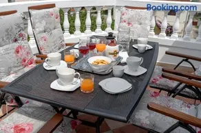 Apartments Lipic - Image 1