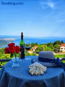 Uphill Opatija Apartment - Image 1
