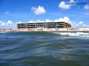 Island House BeachFront Condo Hotel - Image 5