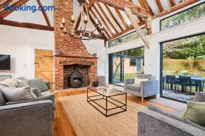 The Coach House, Hambledon - Image 1