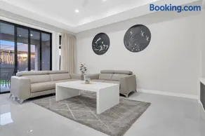 Luxury on Leeds - Image 3