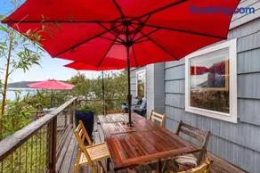 Seabeck House & Cottage on Hood Canal - Image 4