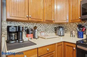 Summit Sanctuary with EV Ready Mountain Views - Image 4