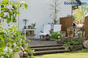 Newly Renovated Holiday Flat In Heart Of Faldsled - Image 2