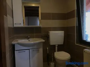 Căsuța din munți - Image 3