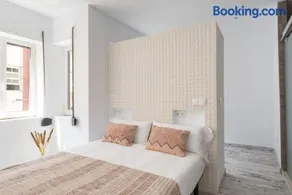 Apartamento de 4 habitaciones en Santander - Image 3