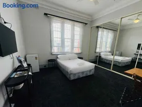 Bomaderry Hotel - Image 1