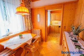 Bergidyll 3 by Alpenidyll Apartments - Image 3