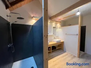 Spacious town house in the center of le Bourg d'Oisans - Image 3