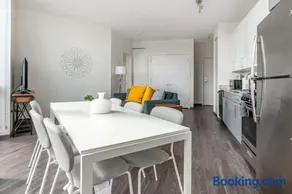 Brand New 2BR Chicago City Escape - Image 3