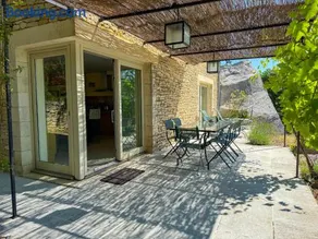 Mas à Gordes avec piscine et vue incroyable à 800 m du village - Image 5