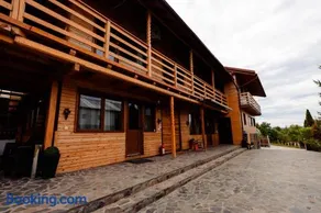 Vila Piramida - Image 2