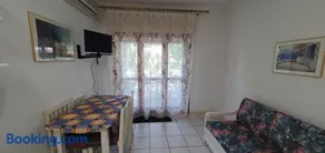 Sunny Hemera Veta's House - Image 3