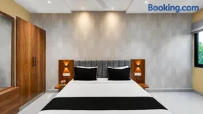 Sri Aditya Utsav Banquet Halls & Luxury AC Rooms - Image 1