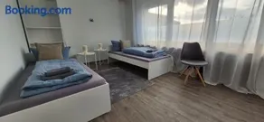 Budget Base Apartment - 3 x Einzelzimmer - Image 2