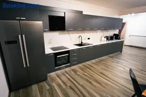 Vila Tudor - Image 2
