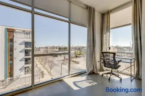 Amazing 2 Bd 4th floor condo with spectacular views - Image 5