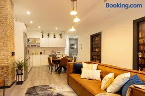Portrait Boutique Apartment - Image 3