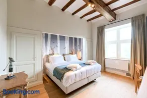 La Suite du Château - Domaine des Trois Tilleuls - Image 5