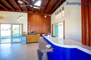 Edgewater Beach Inn - Image 4