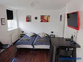H&M Homes Apartments - Image 2