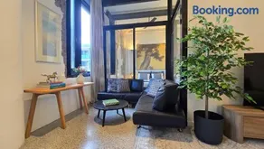 Designer Apartment in Rosebery - Image 3