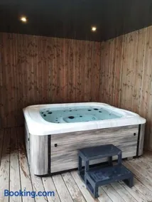 Chalet familial avec SPA - Image 3