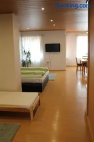 Apartmán v dobré lokalitě - Image 1