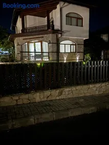 Exklusive Villa am Sonnenstrand Bulgarien am Schwarzen Meer aheloy Cabernet 1 - Image 2