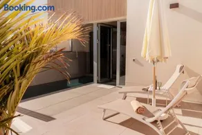 Villa La Majuda Heated Pool 2 Min Walk Beach - Image 1