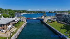 222 Edgewater Inn - Image 1