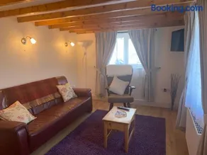 Hillview Cottage - Image 3