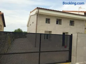 Casa COSTA & CRINES Santander - Image 1