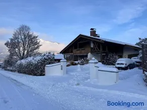 Großes Ferienhaus mit Bergblick - Image 2