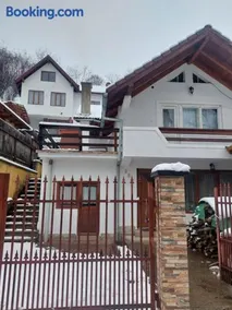 Pensiunea Irina - Image 1