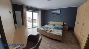 Snowhouse Rodinne Apartmany S Balkonom 100m2 - Image 4