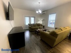 Wolfville Veranda Suite2 - Image 5