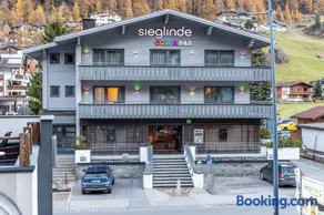 Sieglinde Color - Image 1