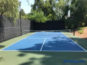 Luxury Home with Heated Pool - Spa and Lighted Pickle Ball Court - Image 3