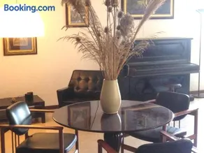 B&B Hollywood - Image 2