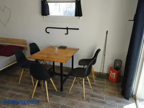 Best Price #2 "L'ATELIER" x5 people - Image 4