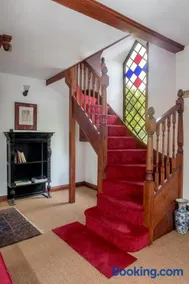 Stunning baptist chapel with concert piano, pets welcome - Image 5