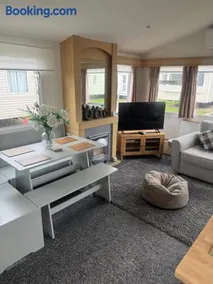 Skipsea Sands Caravan Hire 8 Berth With Air conditioning And free WIFI - Image 3