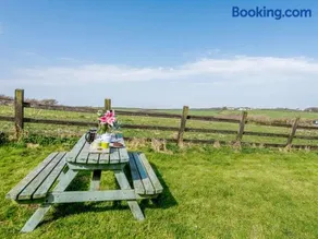 2 Bed in Bideford oc-hifob - Image 3