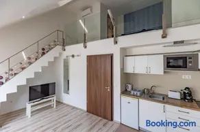 PRTR Apartment w/ FREE parking - Image 2