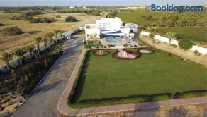 Luxury Farm Villa in Musanaa Oman - Image 4